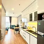 Lux Studio, Center Position, Quick To Airport, Next To Marriott And Nation Convention Centre
