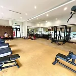 Lux Studio, Center Position, Quick To Airport, Next To Marriott And Nation Convention Centre
